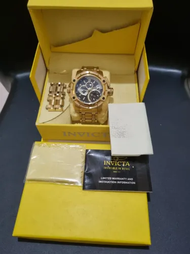 Relógio Invicta Dourado R$ 500