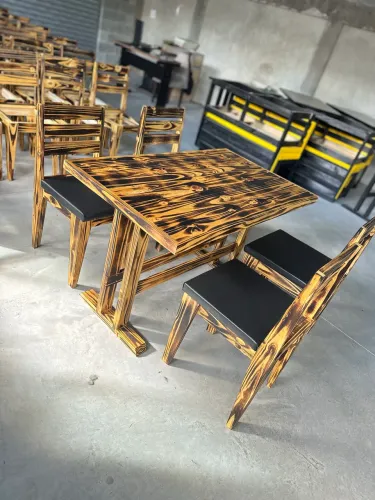 JOGO DE MESA ESTILO RÚSTICO 