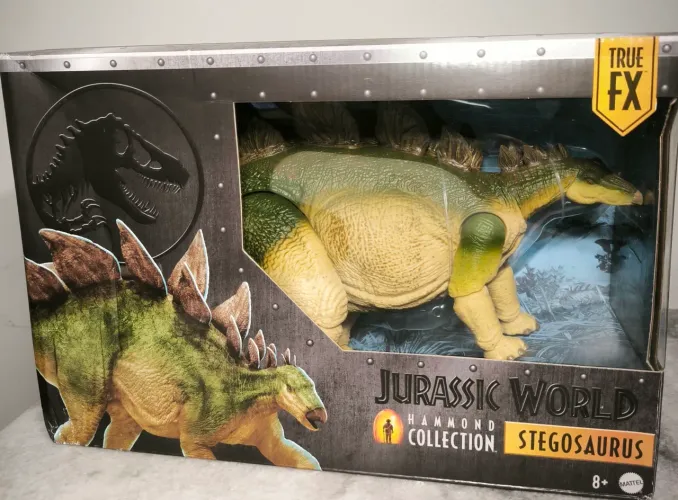 Stegosaurus Jurassic World Hammond Collection original lacrado