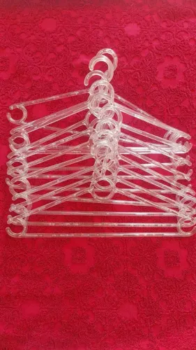 Cabides Transparentes