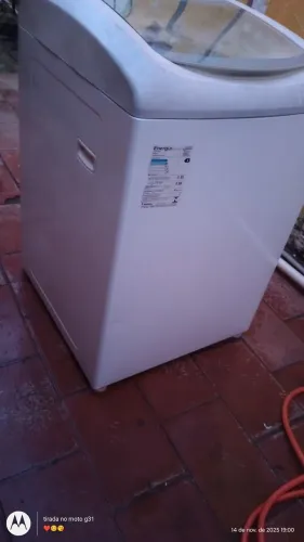 Máquina de lavar roupa 