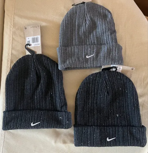 TOUCA NIKE SPORTSWEAR FISHERMAN