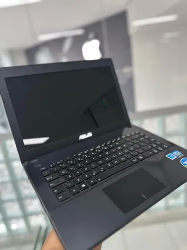 Notebook Asus X451C   Intel core i3-2975M 1.50Ghz 8GB DDR3  240GB SSD  Windows 10  Tela 14