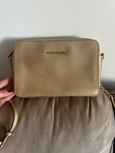 Bolsa Michael Kors Dourada