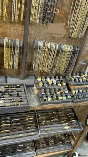 Vendo pratas e ouro no precinho ? chamaa