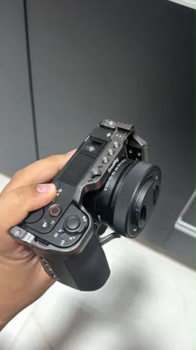 ZVE-10 ii + Lente KIT (nova com 1 mês de uso)