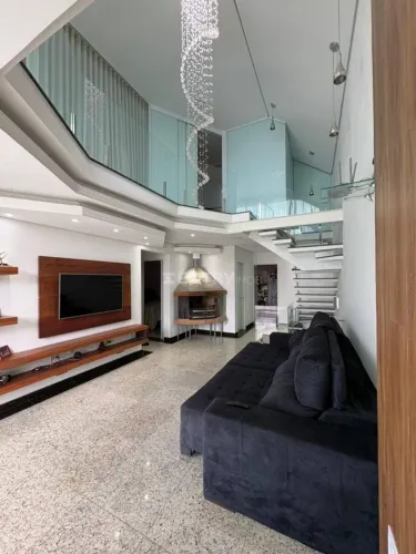 Casa 4 quartos Condomínio dos Metalúrgicos Jundiaí: 200m² privativos e lazer completo