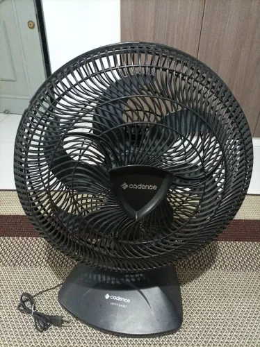 Ventilador de Mesa Cadence Turbo
