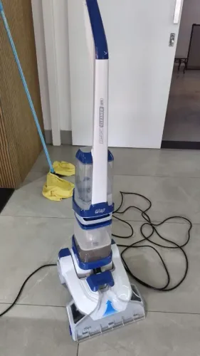 Lavadora e extratora de piso vertical WAP