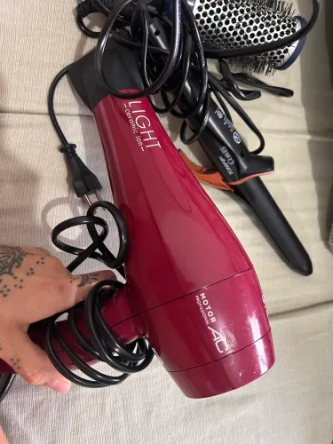 Kit 1 secador de cabelo gama + 1 babyliss taiff + 1 escova