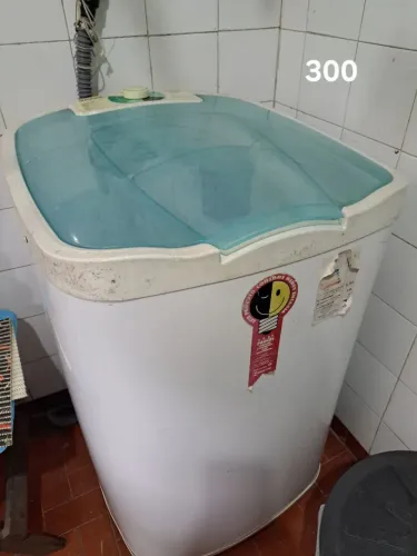 Vendo Tanquinho de lavar Suggar