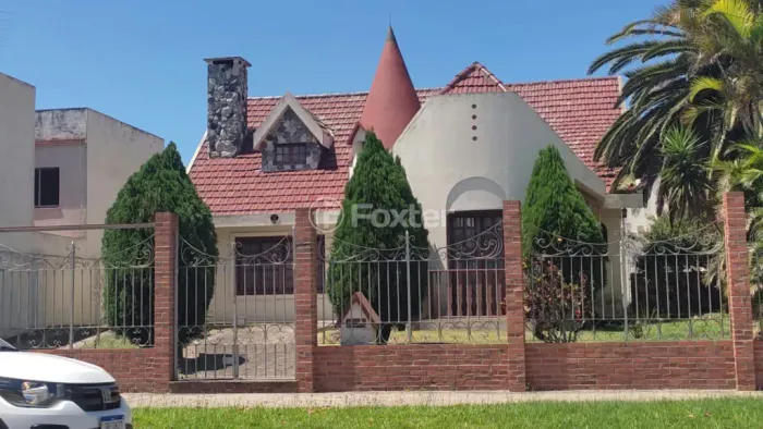Casa à venda Avenida Cidade de Pelotas, Cidade Nova - Rio Grande