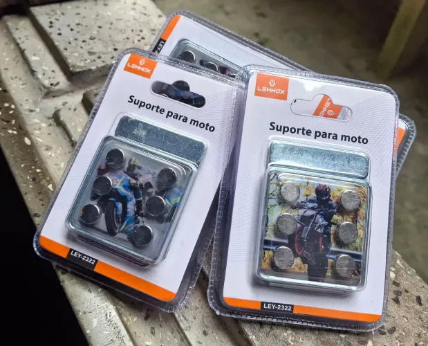 Suporte de celular para moto magnético