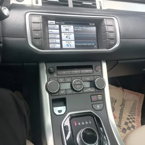 Land Rover Range Rover Evoque Prestige 2.2 5P Dies. 2015
