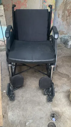 Cadeiras de rodas super conservadas !!RS 400 cada