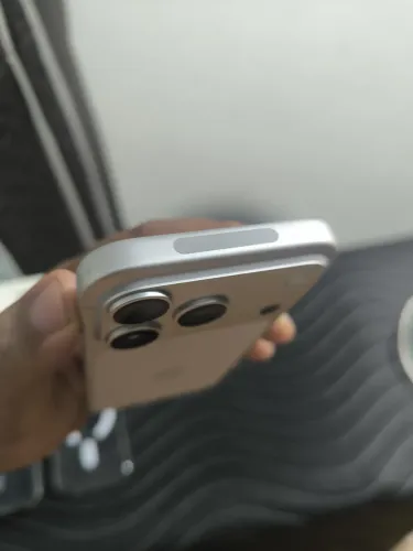 Vendo ou Troco IPhone 17 Pro Silver 256GB