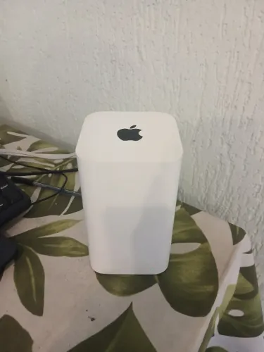 Roteador Apple AirPort Extreme A1521