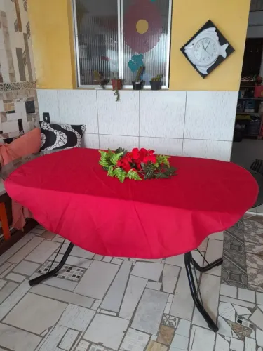 Mesa de tampo de vidro