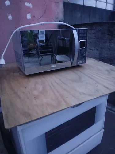 Micro-ondas Philco 20litros espelhado 