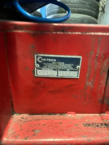 Máquina de desmontar pneu