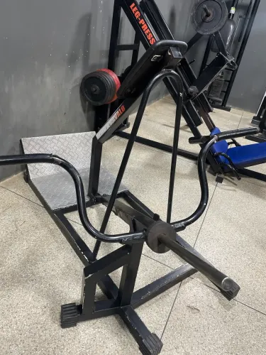 Remada cavalo *Equipamento de academia*