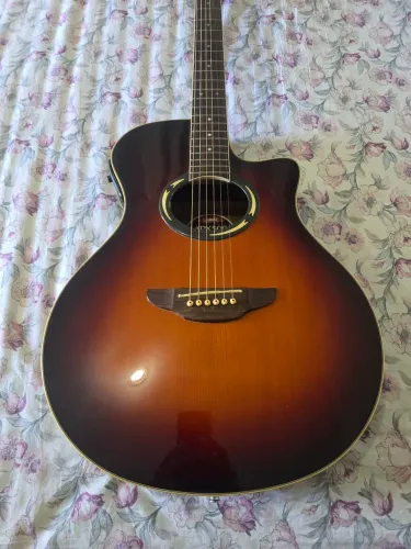 Violão Yamaha APX 500 Aço