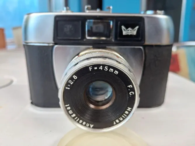 Câmera Fotográfica Analógica Halina Paulette - 1965 - Em ótimo estado.