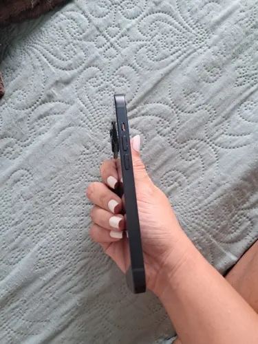iPhone 14 seminovo