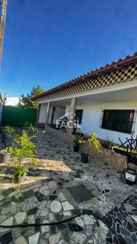 Casa para Locação em Enseada de Jacaraípe, Serra - 3 Dorms