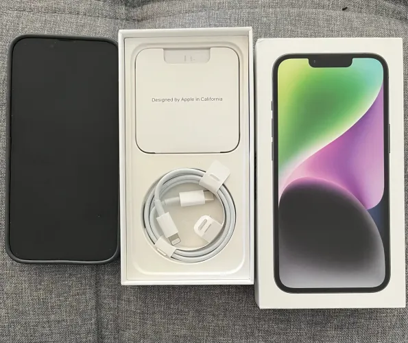 iPhone 14 com pouco uso
