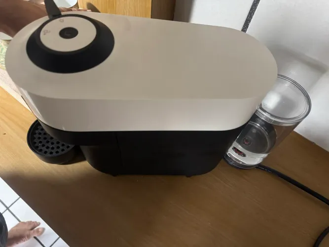 Cafeteira Nespresso 