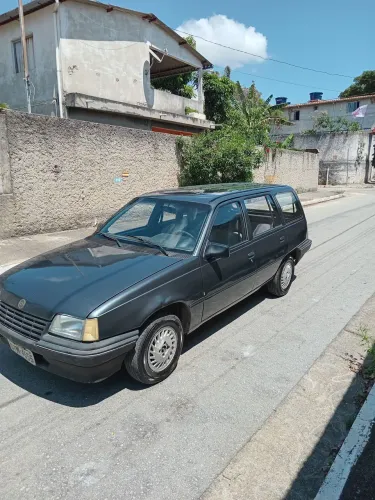 Chevrolet Ipanema GL 1.8 MPFI / EFI /SL 4P 1995