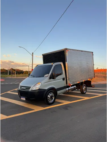 Iveco Daily 35s14 3.0 16V Turbo Diesel Mec. 2010