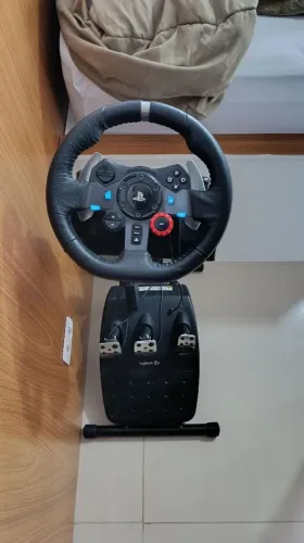 Kit Simulador: Volante G29 + Suporte + Gran Turismo 7