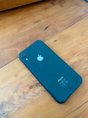 iPhone XR - 128GB