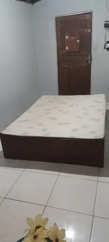 Cama para casal usada