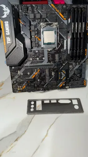 Kit i5 9600K + TuF B360 + 16GB Hyperex