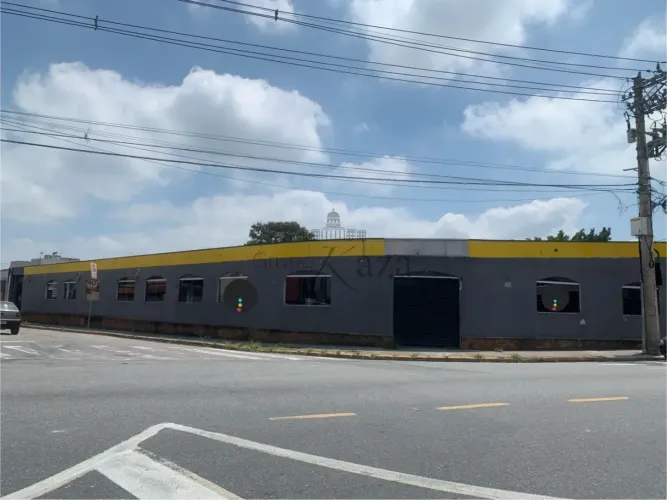 Oportunidade - Ponto Comercial - Jardim Florida - Jacareí - 641m².