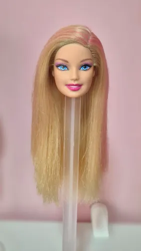 Cabeça barbie girl Generation mechas rosas