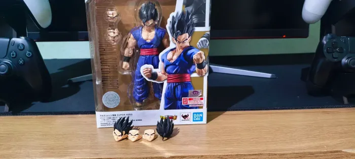 Sh figuarts Ultimate Gohan + Vegeta Super hero + kit de heads 
