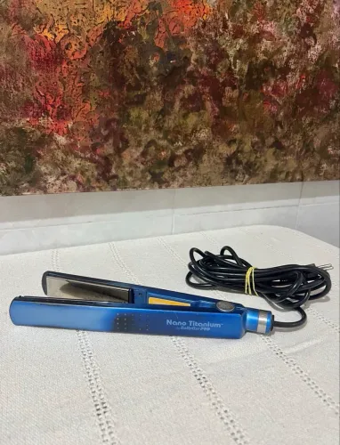 Prancha de cabelo nano titanium original