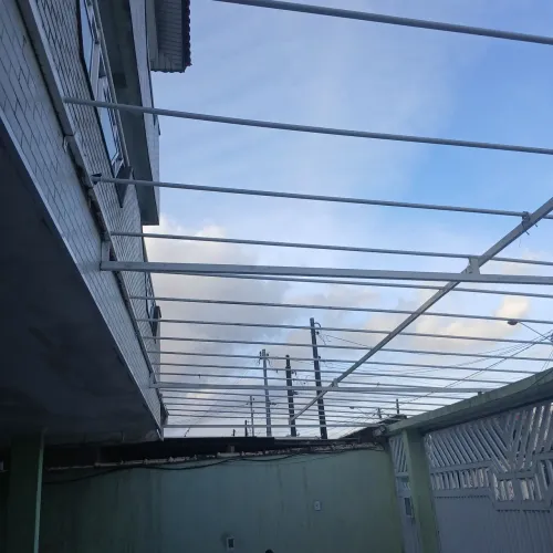 2 ESTRUTURA ACO/METALON TOLDO 1 10m x 4m e 9m x 1,5m