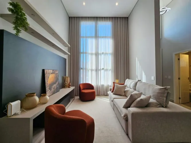 Casa à venda no Jardim Residencial Maria Dulce, em Indaiatuba, com 3 suítes e piscina