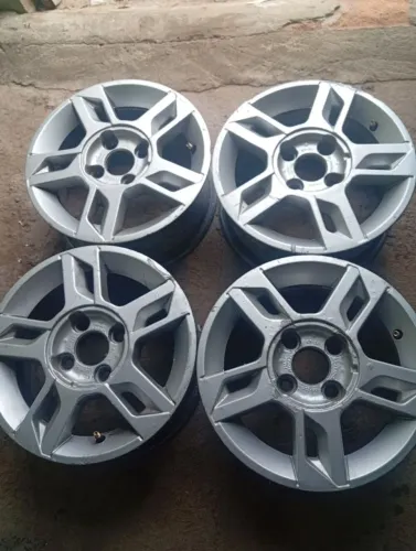 Roda Fiat 13 stilo