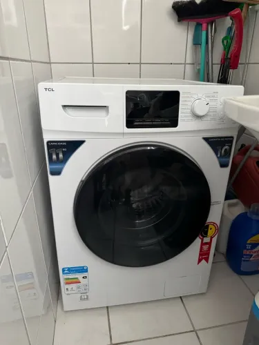 Lava e Seca TCL 11kg/7kg C311WDW 220V - 1 ano de uso
