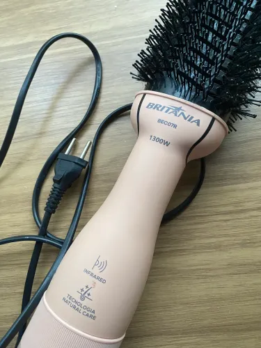 Escova secadora
