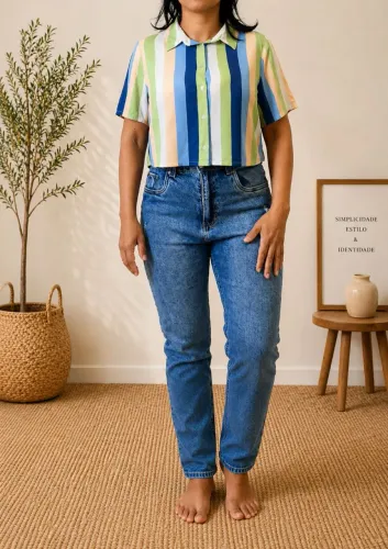Camisa Cropped Listrada C&A Tam P | Leve e Estilosa