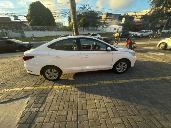 Hyundai HB20S Comfort 1.0 Flex 12V Mec. 2026