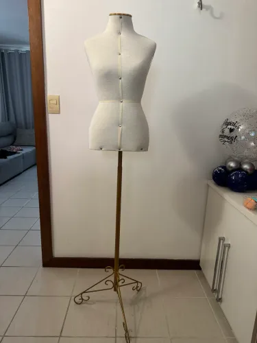 BUSTO MANEQUIN
