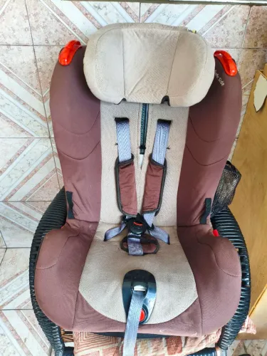 Cadeirinha Recline Safety 1st 0 a 25kg Brown Sand